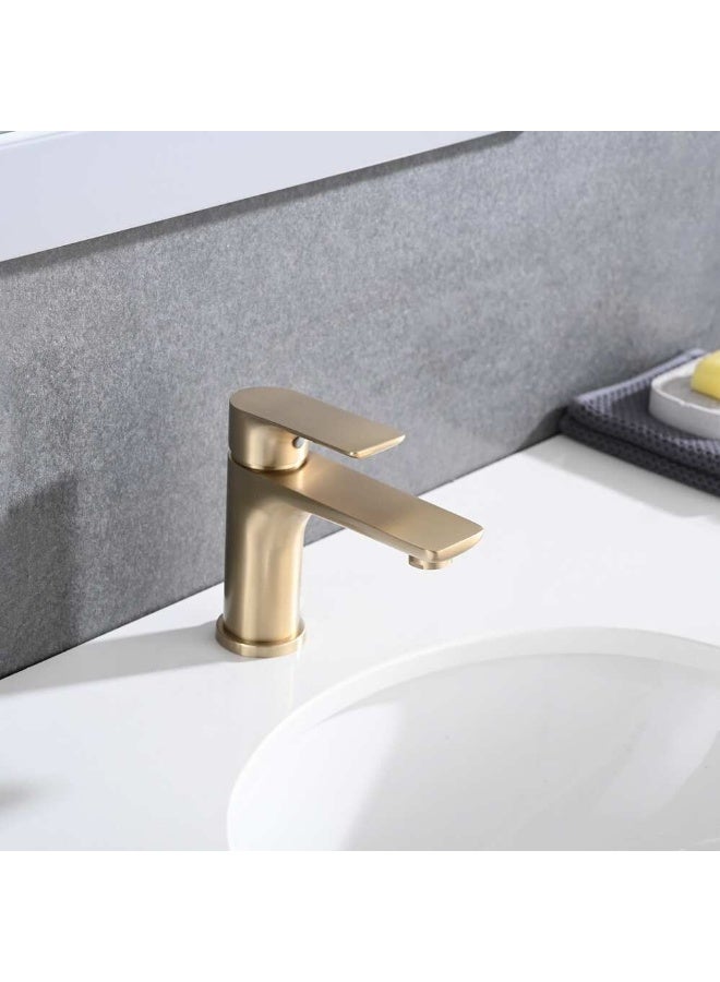 واي دي صنبور حوض حمام عصري بمقبض واحد، مصنوع من النحاس الصلب، يُثبت على سطح الحوض، يتميز بتدفق مياه سلس، ولمسة نهائية متينة، وسهولة التركيب، وهو قطعة فاخرة لحمامك تُضفي لمسة جمالية على منزلك. - Image 4